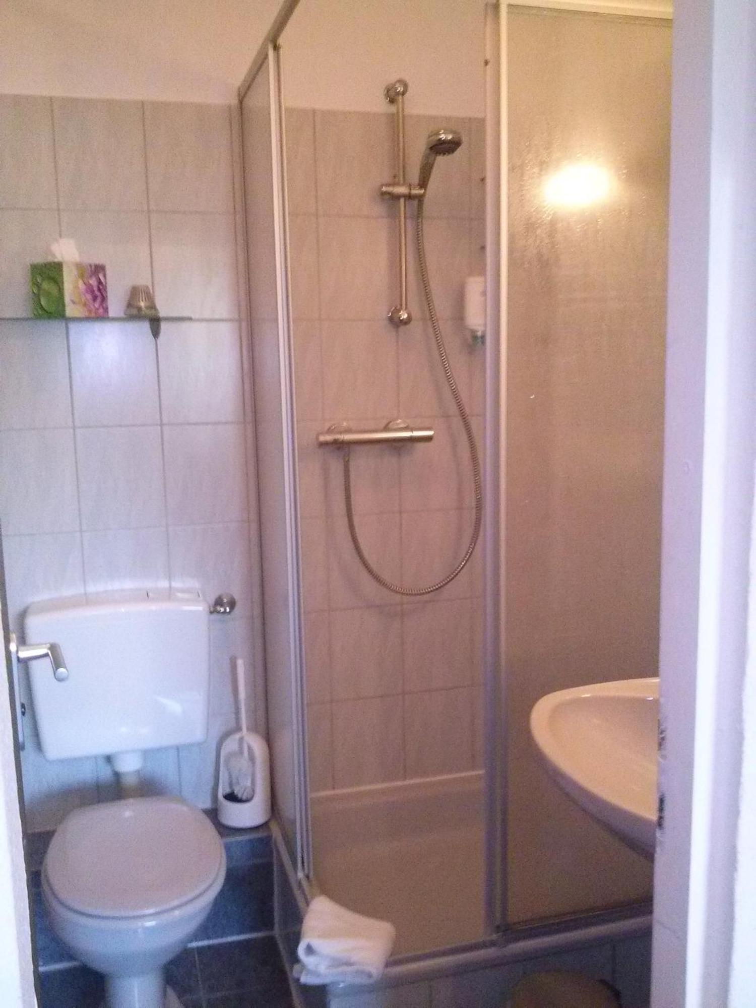 Hotel Garni Am Bowenberg Niederzissen Room photo